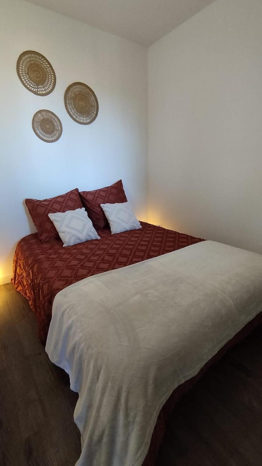 Appartement Zen Et A Deauville, Piscine, Parking, Wifi *