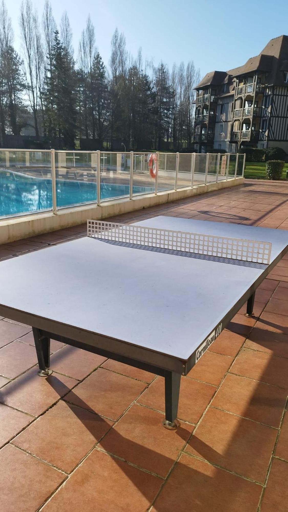 Zen Et A Deauville, Piscine, Parking, Wifi Appartement *